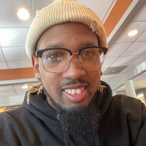 Meet your Posher, Christopher